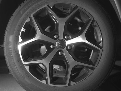 Used 2025 Jeep Compass Limited image 15