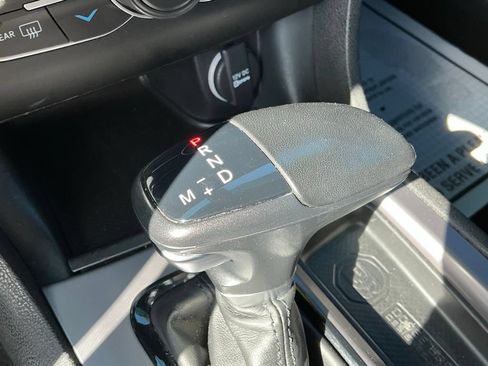 Used 2022 Dodge Charger R/T w/ Blacktop Package RWD image 39