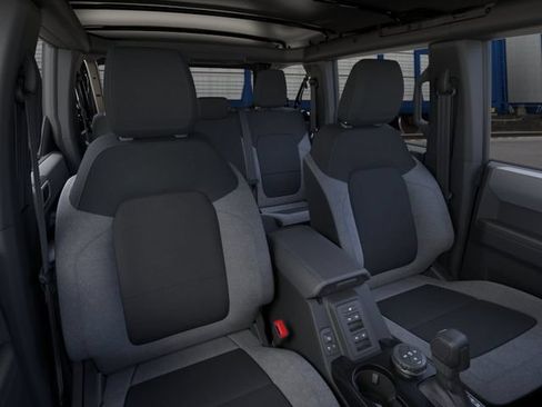 New 2026 Ford Bronco 4-Door AWD/4WD image 10
