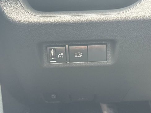 Used 2024 Toyota RAV4 LE image 32