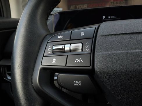 Used 2026 Kia Sportage LX FWD image 33