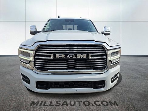Used 2024 RAM 2500 Laramie w/ Safety Group AWD/4WD image 2