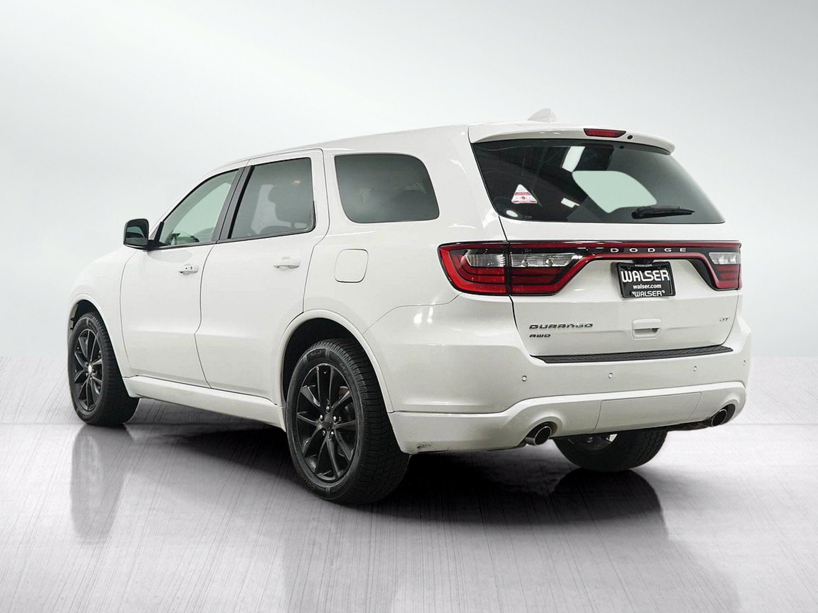 Used 2017 Dodge Durango GT AWD/4WD image 3