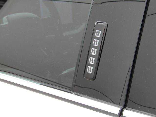 Used 2024 Ford F150 Lariat w/ Equipment Group 502A High AWD/4WD image 22