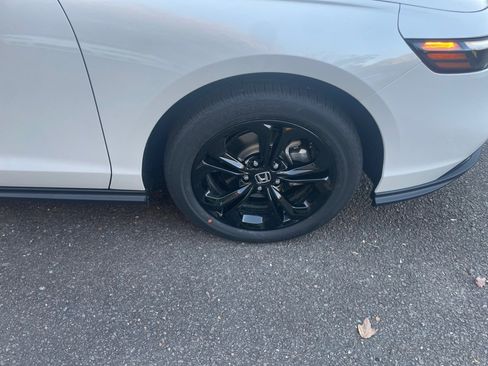 New 2025 Honda Accord SE image 25