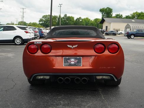 Used 2006 Chevrolet Corvette Convertible RWD image 17