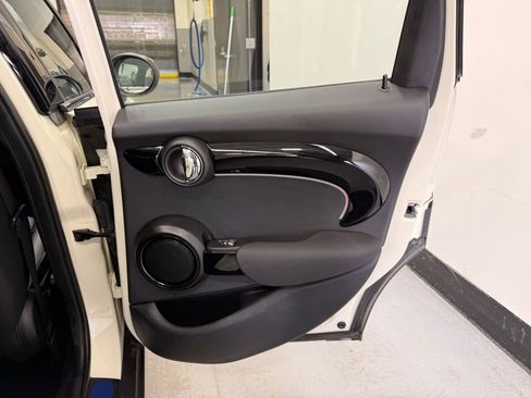 Certified 2023 MINI Cooper S FWD image 25