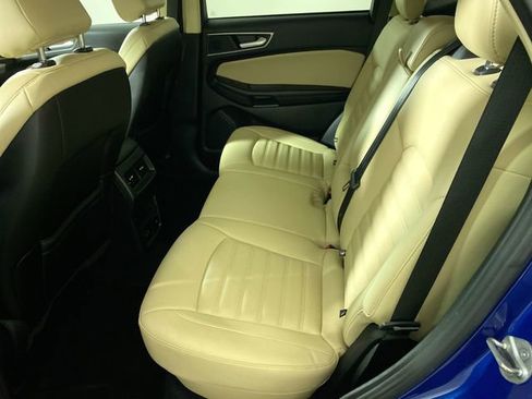 Used 2022 Ford Edge SEL w/ Convenience Package image 21