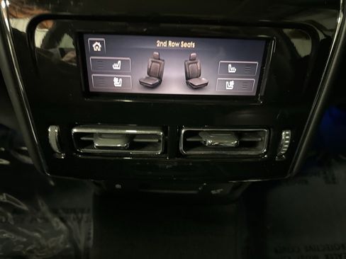 Used 2023 Lincoln Aviator Reserve w/ Equipment Group 201A image 39