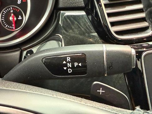 Used 2017 Mercedes-Benz GLE 350 4MATIC image 17