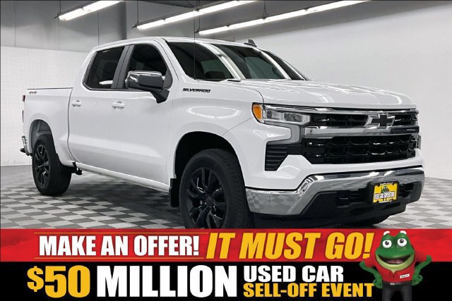 Used 2025 Chevrolet Silverado 1500 LT AWD/4WD image 1