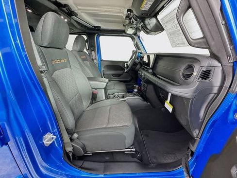 New 2026 Jeep Gladiator Mojave image 29