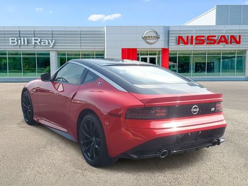 Certified 2025 Nissan Z Performance w/ Floor Mat Package RWD image 3