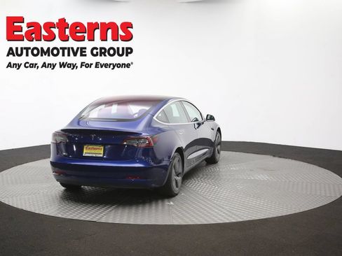 Used 2018 Tesla Model 3 Long Range RWD image 34