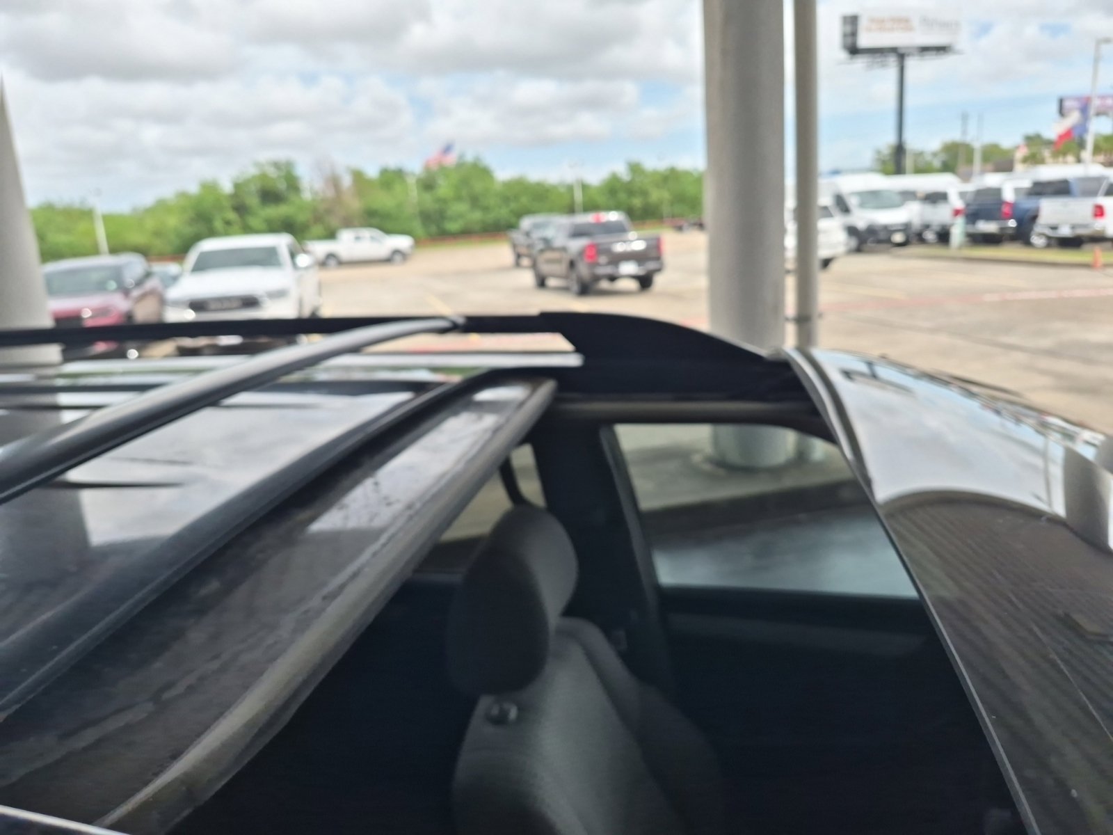 Used 2008 Toyota 4Runner SR5 w/ SR5 Extra Value Pkg 1 RWD image 6
