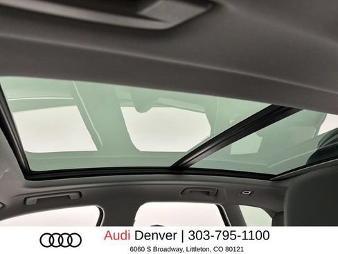 Used 2025 Audi Q5 Premium w/ Convenience Package AWD/4WD image 22