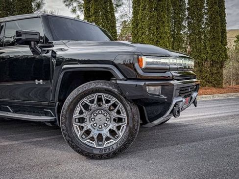 Used 2024 GMC Hummer EV 2X image 6