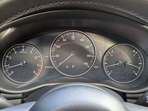 Used 2024 MAZDA MAZDA3 s image 23