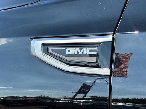 Used 2024 GMC Yukon XL Denali w/ Advanced Technology Package image 81