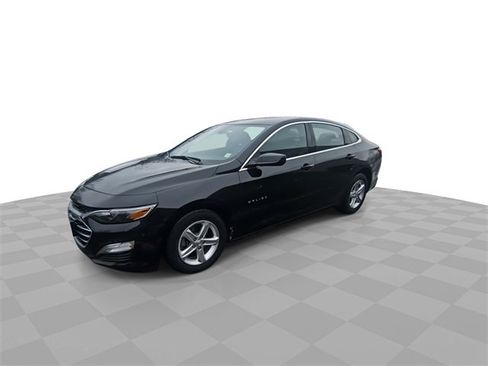 Used 2024 Chevrolet Malibu LS image 4