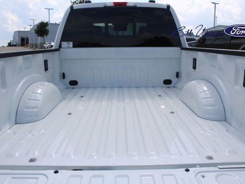 New 2025 Ford F350 Platinum w/ FX4 Off-Road Package image 6