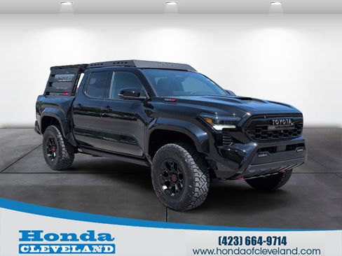 Used 2025 Toyota Tacoma TRD Pro AWD/4WD image 1
