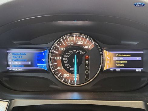 Used 2013 Ford Edge SEL FWD image 20