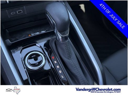 Certified 2026 Chevrolet Colorado LT w/ LT Convenience Package AWD/4WD image 18
