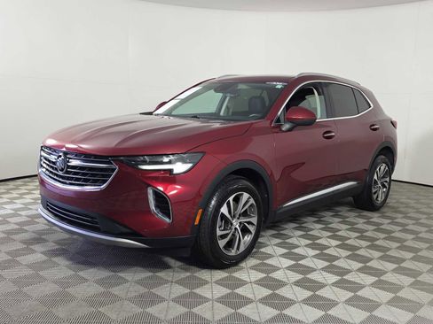 Used 2023 Buick Envision Essence image 3