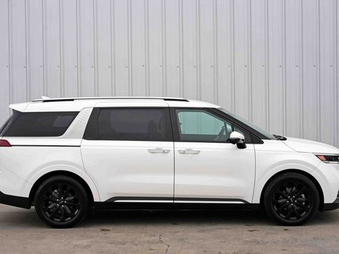 Used 2024 Kia Carnival SX image 55