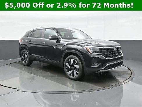 New 2026 Volkswagen Atlas Cross Sport SE image 1