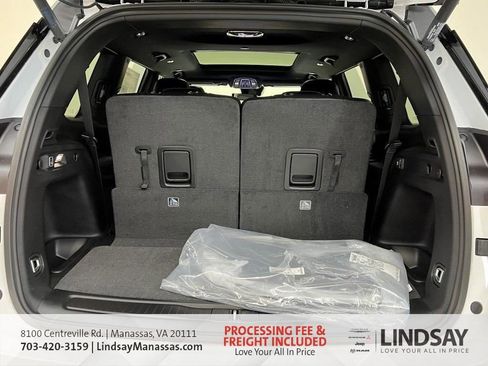 New 2025 Jeep Grand Cherokee L Limited w/ Trailer Tow Package image 8