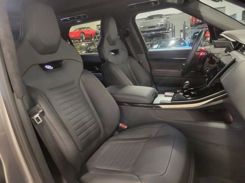 Used 2024 Land Rover Range Rover Sport image 23