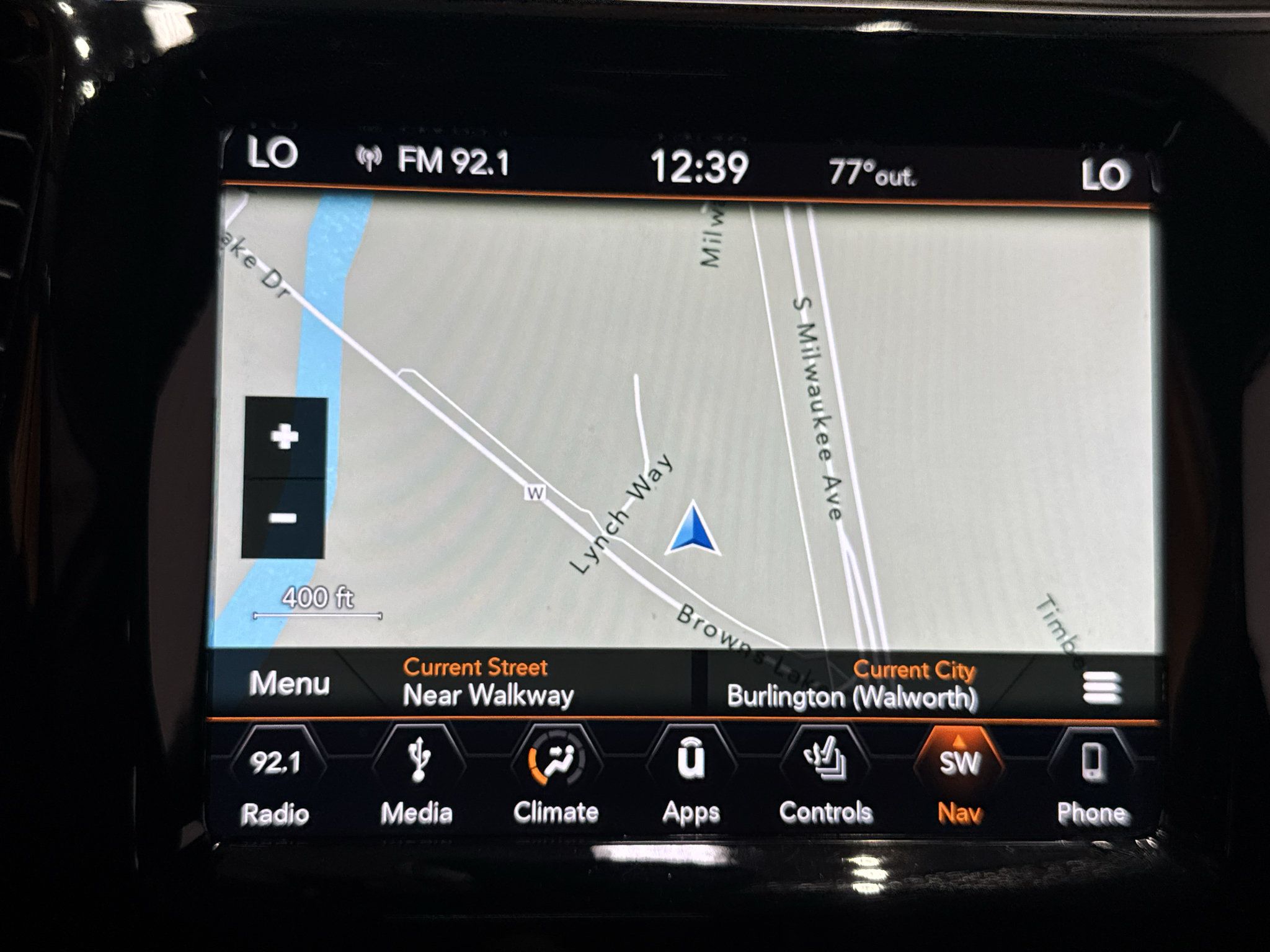Used 2019 Jeep Cherokee Limited w/ Technology Group AWD/4WD image 30
