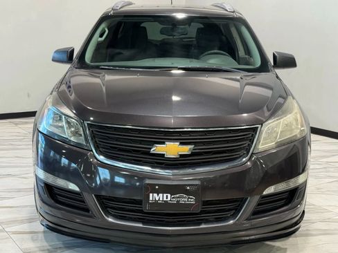 Used 2017 Chevrolet Traverse LS image 4