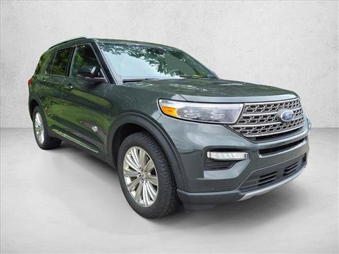 Used 2022 Ford Explorer King Ranch w/ Premium Technology Package AWD/4WD image 3