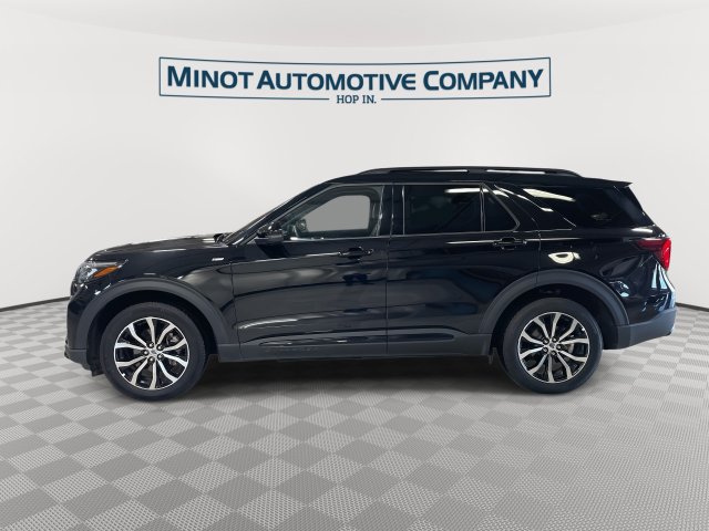 Used 2026 Ford Explorer ST-Line AWD/4WD image 6