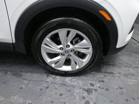 Used 2025 Buick Encore GX Preferred image 18