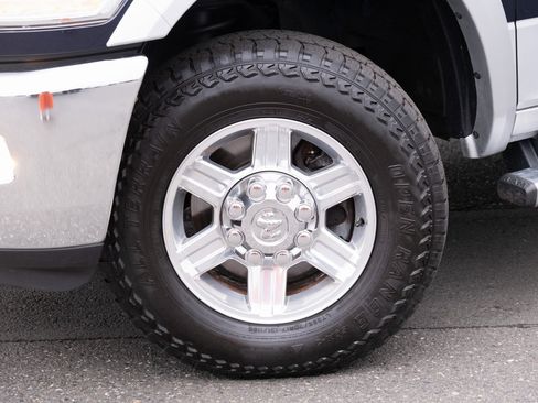 Used 2013 RAM 2500 Laramie image 25