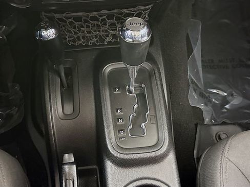 Used 2015 Jeep Wrangler Unlimited Sport w/ Quick Order Package 24S image 14