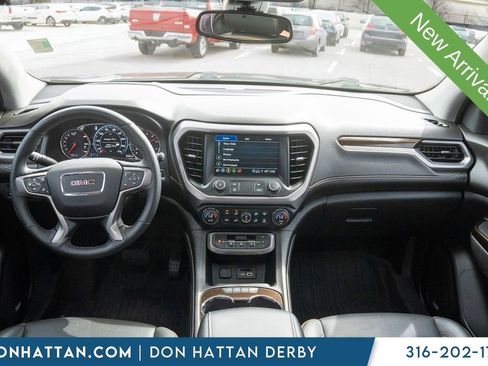 Used 2023 GMC Acadia AT4 w/ Technology Package image 4