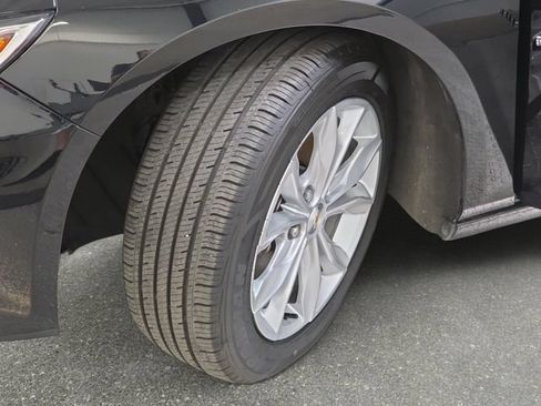 Used 2025 Chevrolet Malibu LT FWD image 31