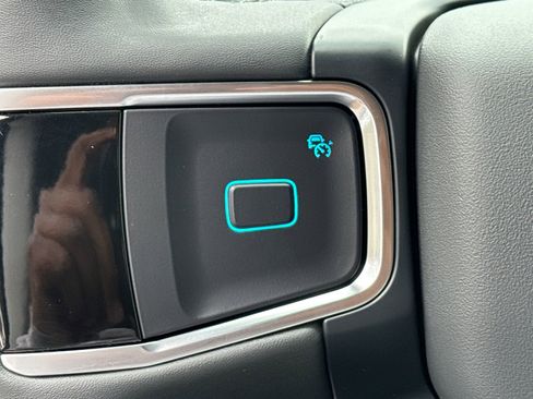 New 2026 Ford Expedition Active AWD/4WD image 29