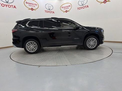 Used 2025 GMC Acadia Denali FWD image 3