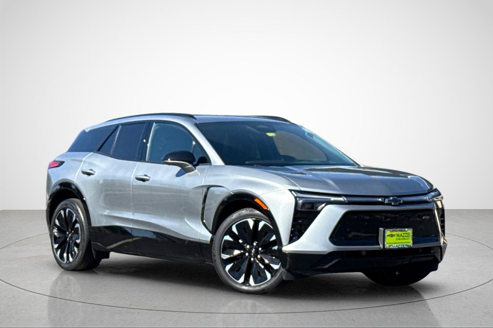 Used 2024 Chevrolet Blazer EV RS AWD/4WD image 2
