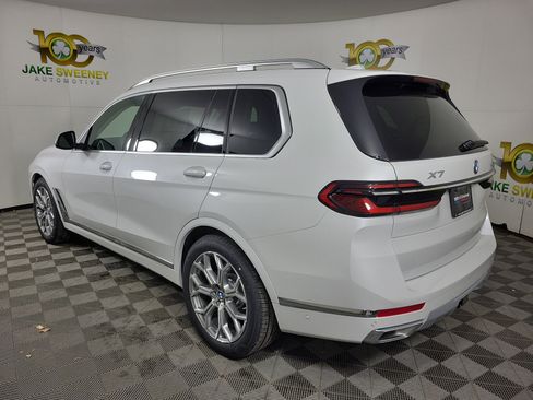 New 2026 BMW X7 xDrive40i AWD/4WD image 5