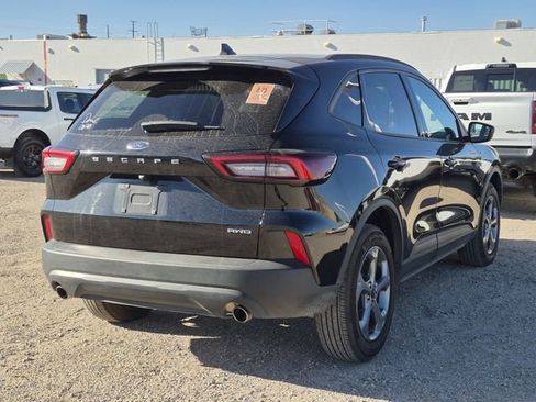 Used 2025 Ford Escape ST-Line image 7