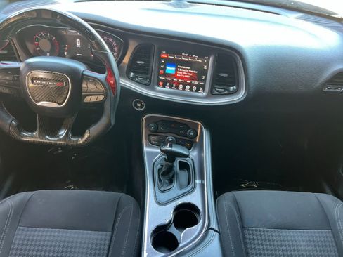 Used 2016 Dodge Challenger R/T w/ Driver Convenience Group RWD image 4