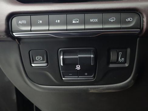 Used 2021 Cadillac Escalade Sport Platinum image 15