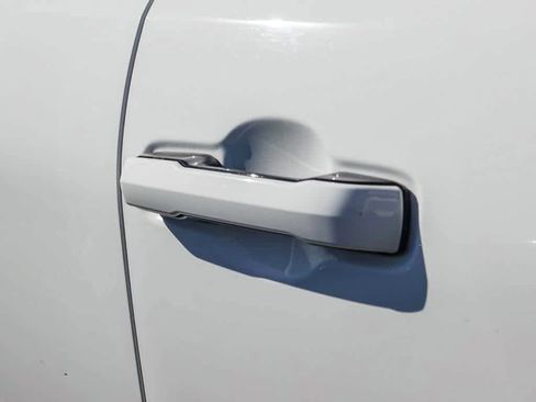 Used 2024 Toyota Tacoma SR5 image 10